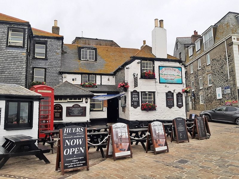 st ives pub