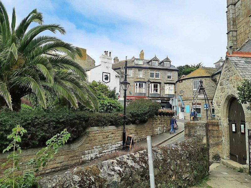 memorial gardens st ia's church st ives