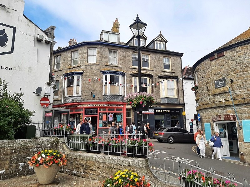 st ives town centre streets