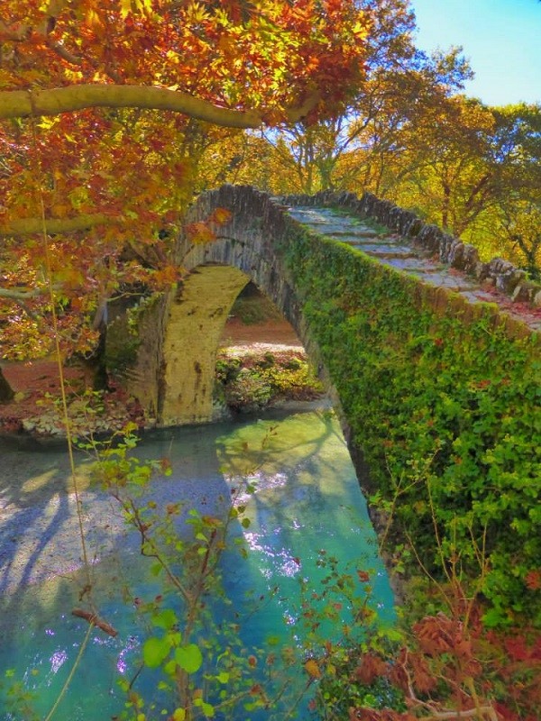 epirus stone bridge autumn foliage travel greece