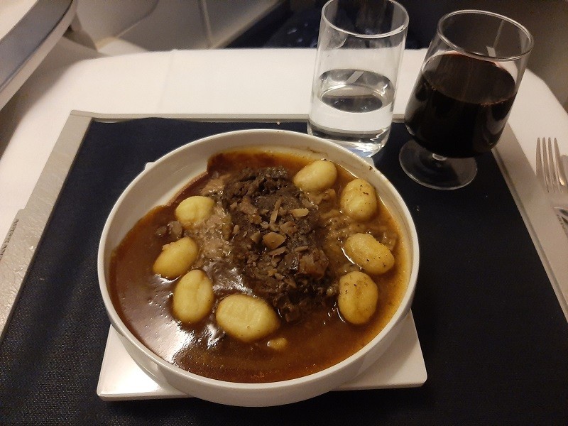 beef chuck air france business class meal boeing 777