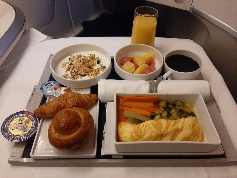 air france business class breakfast