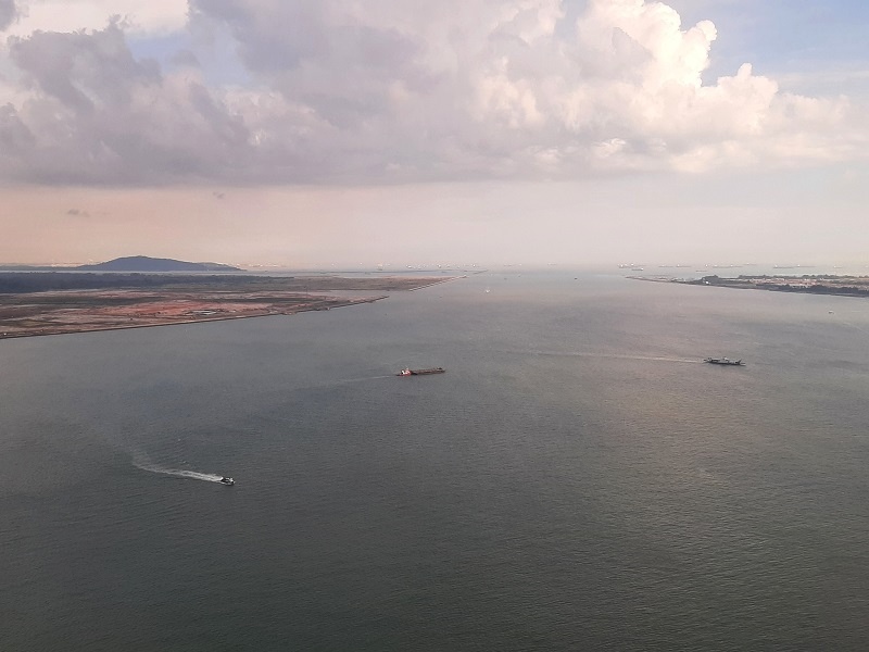 final approach singapore airport landing