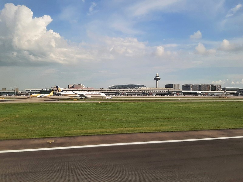 singapore changi airport air france business class boeing 777