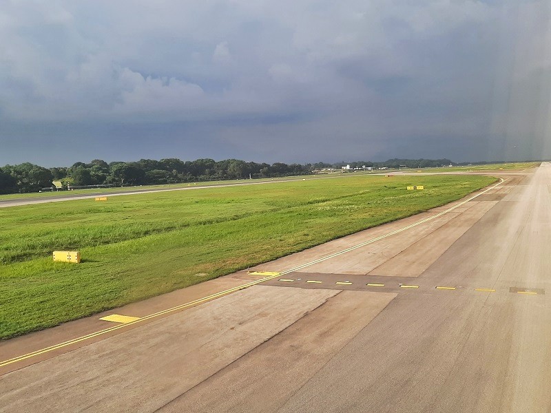 taxiing singapore changi airport