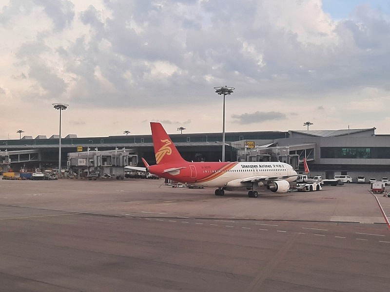 shenzhen airlines airbus a230