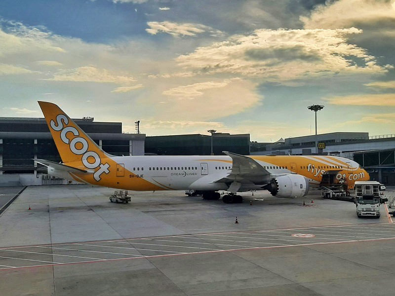 scoot boeing 787 dreamliner singapore changi airport