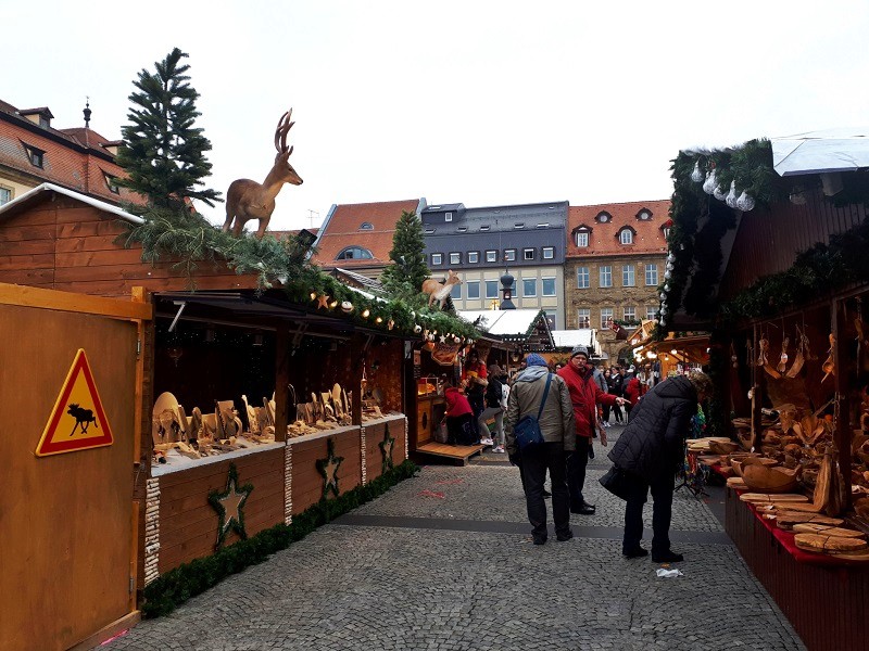 christmas market stalls