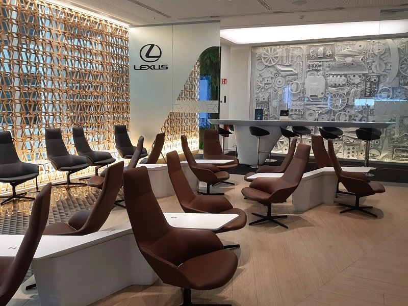 brussels airlines lexus business lounge the loft