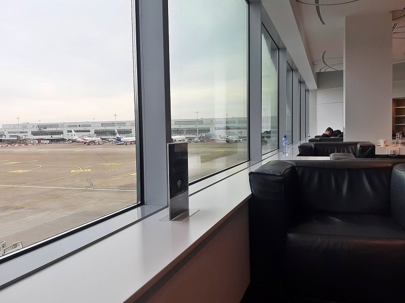 window seat brussels airlines lounge