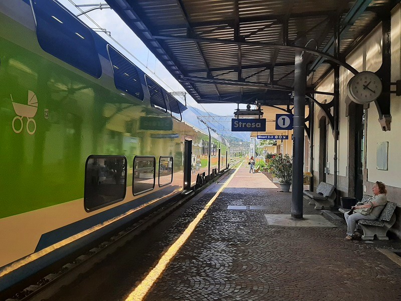 stresa regional train railway station train travel