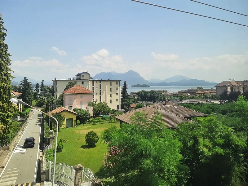 lake maggiore railway borromean islands