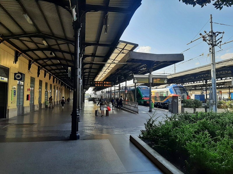 terminus platforms bologna centrale