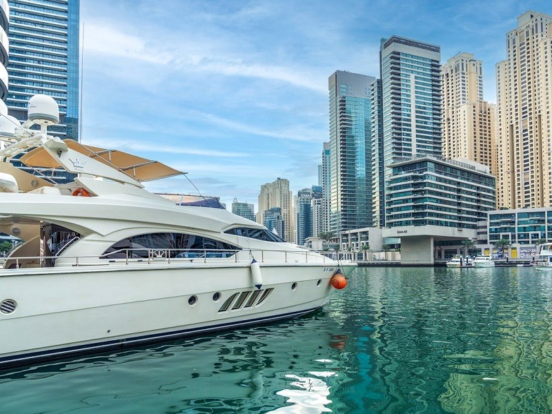 dubai yacht rental