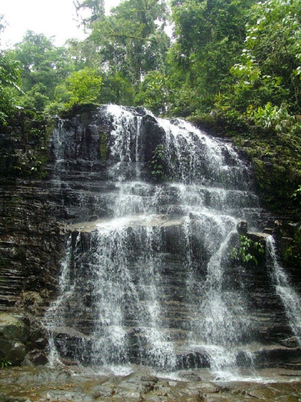 waterfall kubah national park kuching borneo