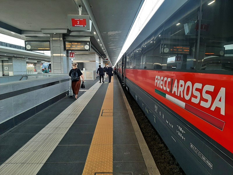 frecciarossa high-speed train bologna centrale