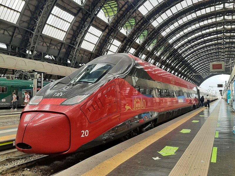 italo high-speed train milan milano centrale