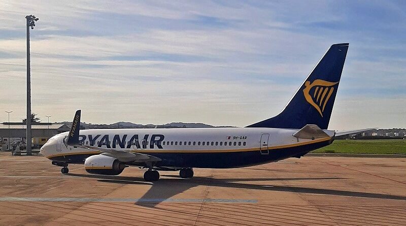 ryanair spain flights regional airport santander