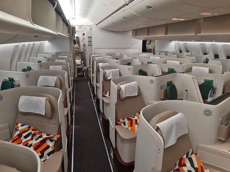 saudia boeing 777 business class