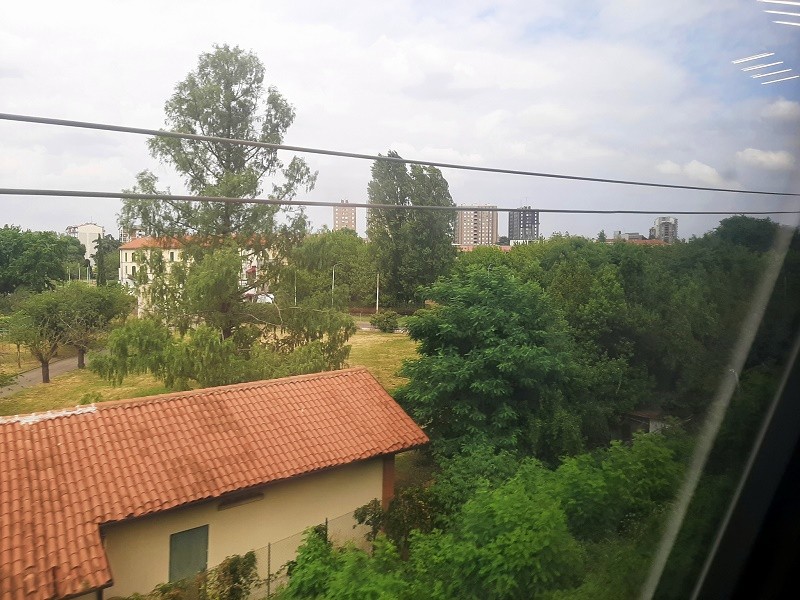 outskirts milan