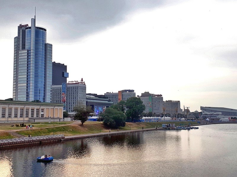 svislach river office towers