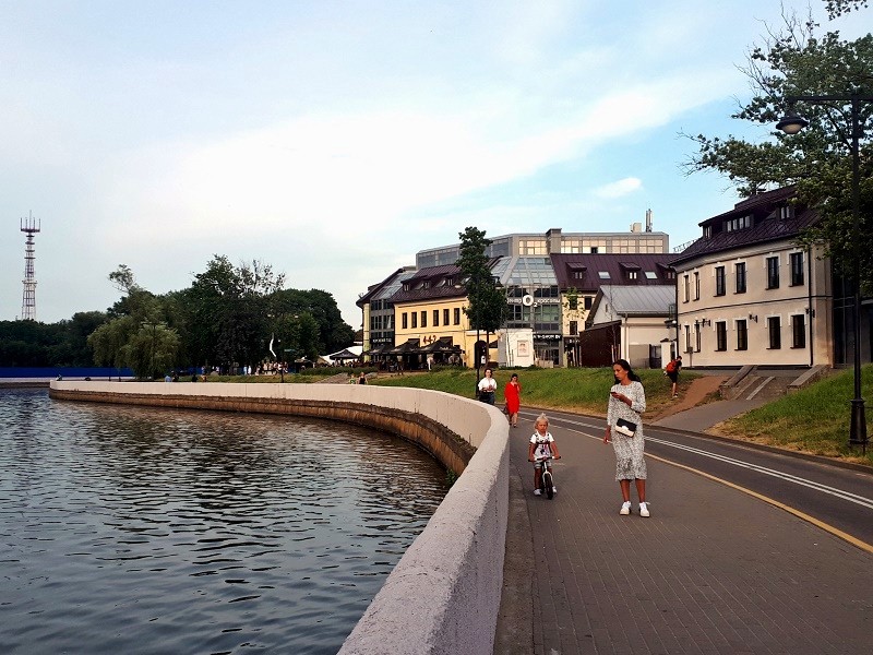 riverbank path