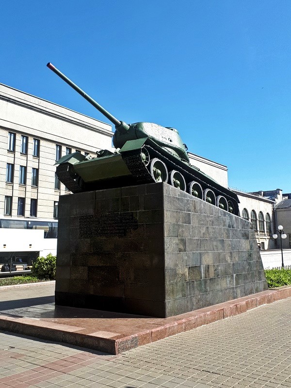 tank monument minsk belarus