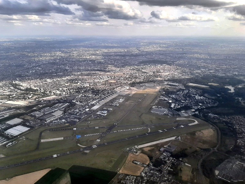 paris le bourget airport