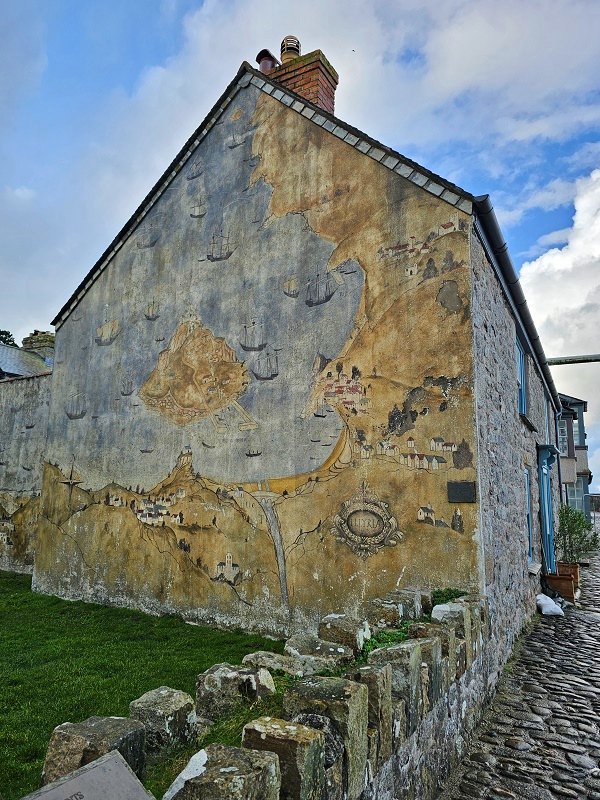 st michael's mount map facade house