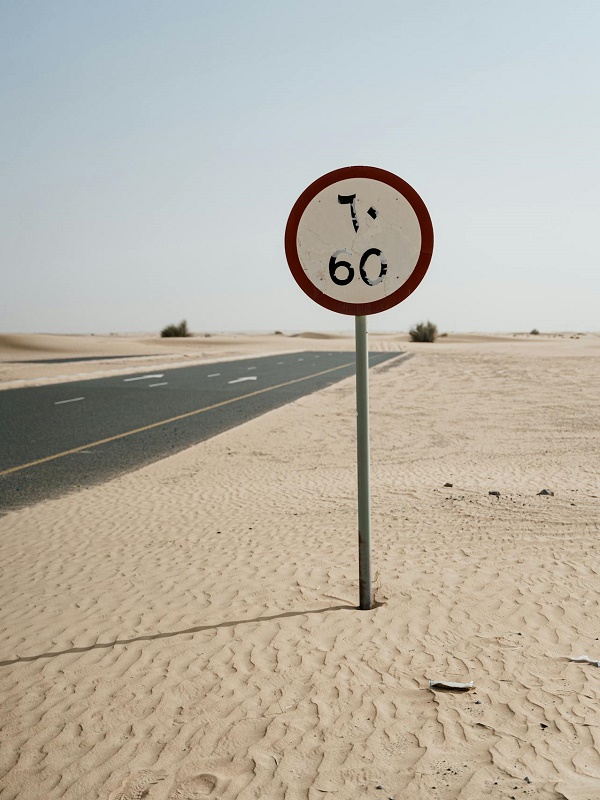 dubai speed sign traffic rules rental car