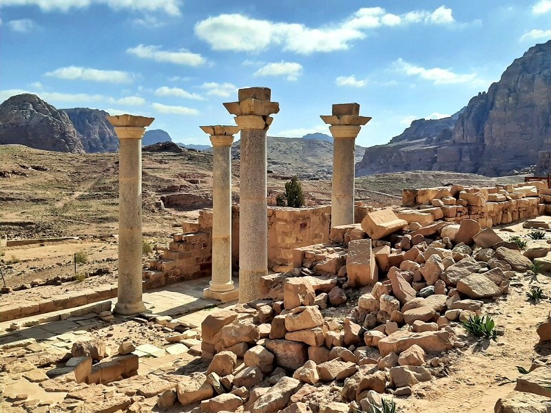 blue chapel petra columns