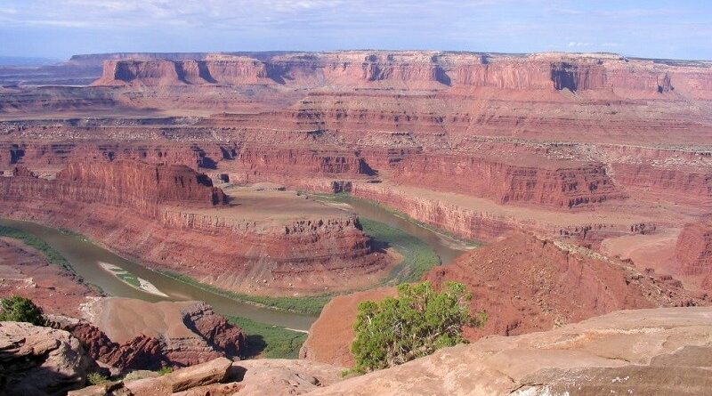 Dead Horse Point State Park Moab Utah student travel